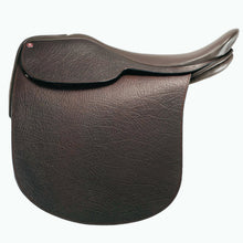 Load image into Gallery viewer, The Louisville™ Flat Seat Cut Back Show Saddle
